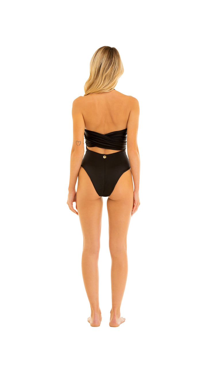 MAYREAU BLACK